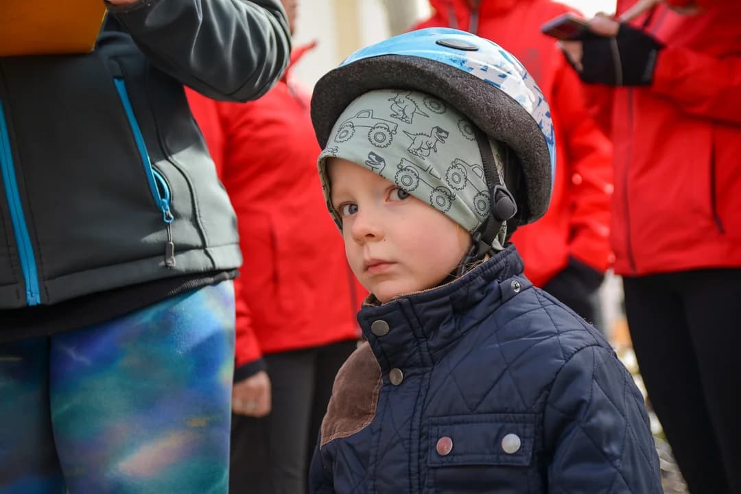 Rajd Dębowy otworzył sezon w Jarocinie. Posadzili 200 drzew i wzięli udział w wyjątkowej uroczystości [ZOBACZ ZDJĘCIA] — zdjęcie 2 z 37