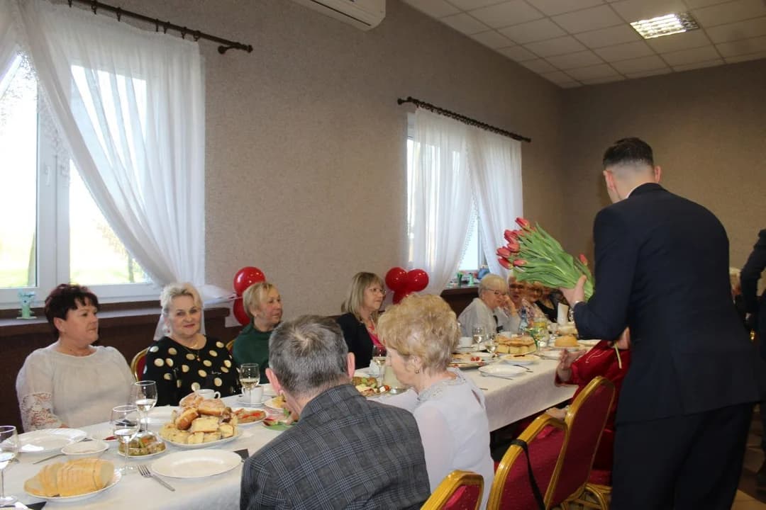Klub Społeczny "Wilki" z Wilkowyi świętował swój "roczek" — zdjęcie 2 z 202