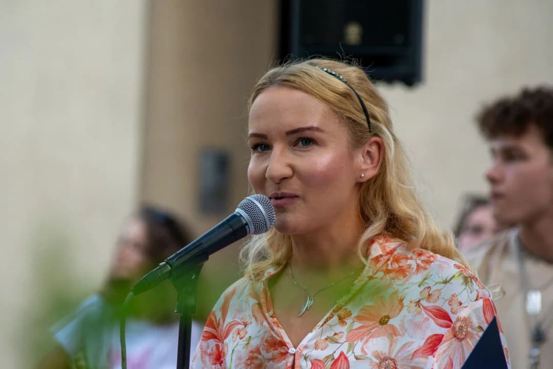 Letnie Brzmienia Jarocina 2024. Koncerty Autorskiej Szkoły Muzyki Rozrywkowej i Wokalistyki Klimkiewicz oraz zespół MOOD