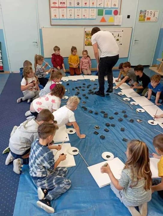 Projekt ,,Biblioteka przedszkolaka” w przedszkolu w Mieszkowie — zdjęcie 4 z 13