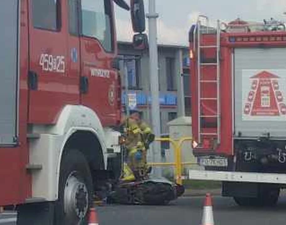 Wypadek na DK 11 w Witaszycach. Motorowerzysta nie żyje
