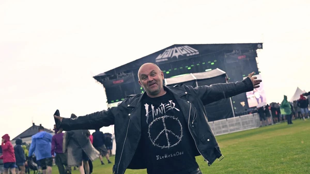 Tak bawiliście w błocie i deszczu podczas pierwszego dnia Jarocin Festiwal 2026