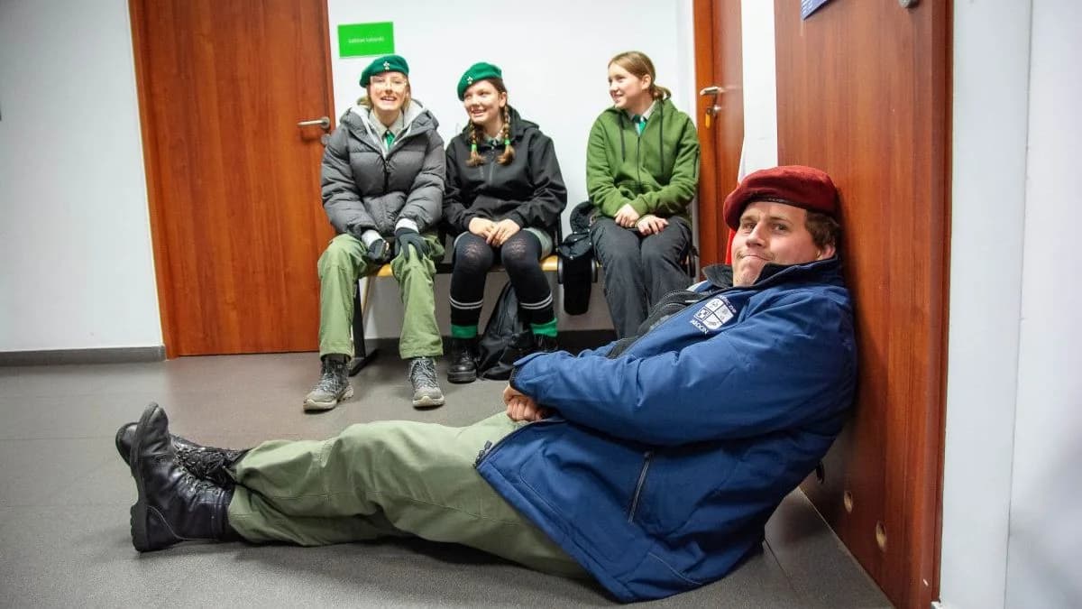 Akcja "Obudzić Śpiących" na dworcu PKP w Jarocinie