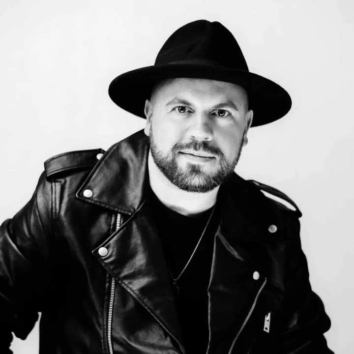 Zrób dziecku wyjątkową fryzurę na Jarocin Festiwal. Kreatywne warsztaty z pomocą dla Julki — zdjęcie 2 z 3