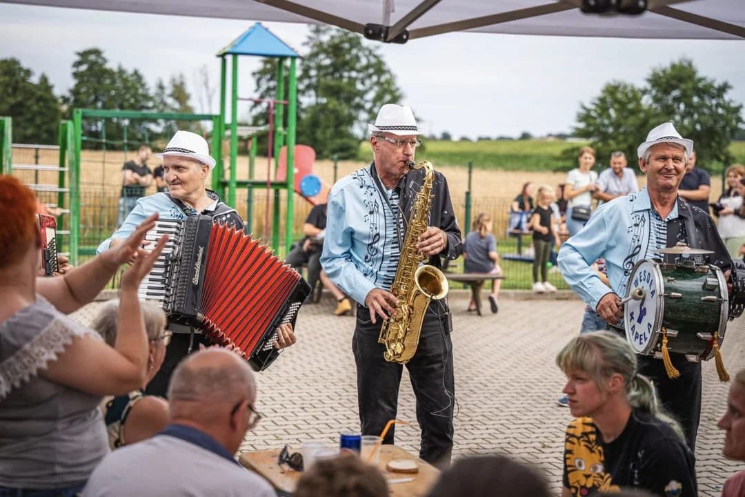 „Grillowanie z sołtysami” w Cerekwicy Starej. Bawiło się blisko 400 osób [ZDJĘCIA]