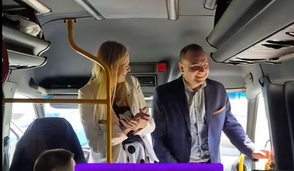 Jarocińska spółka Trans Pegaz kupiła nowego busa — zdjęcie 4 z 6