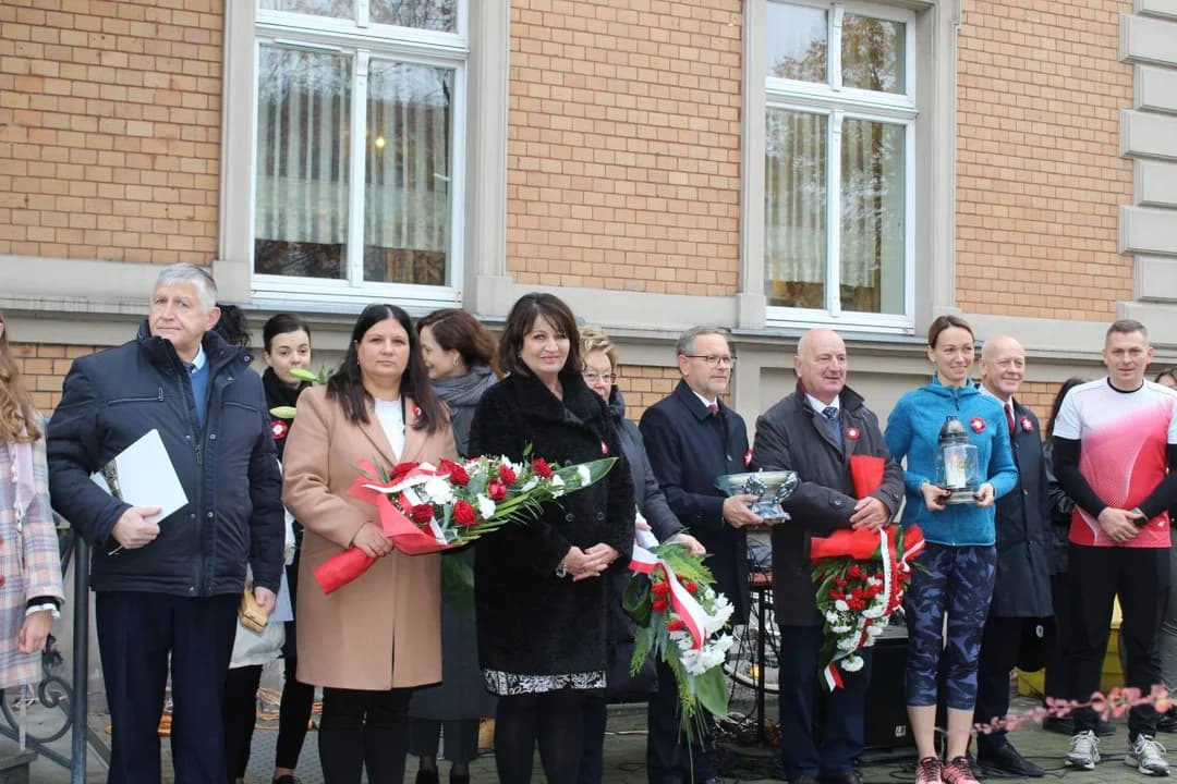 Bieg Niepodległości odbył się po raz trzynasty w Jarocinie — zdjęcie 3 z 104
