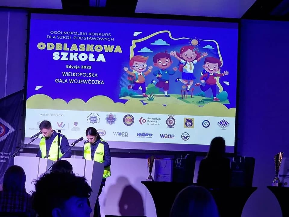 "Trójka" z Jarocina wyróżniona w konkursie "Odblaskowa Szkoła" — zdjęcie 6 z 7