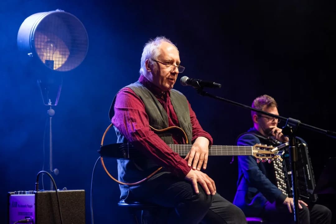 Koncert Kuby Sienkiewicza w JOK Jarocin — zdjęcie 3 z 20