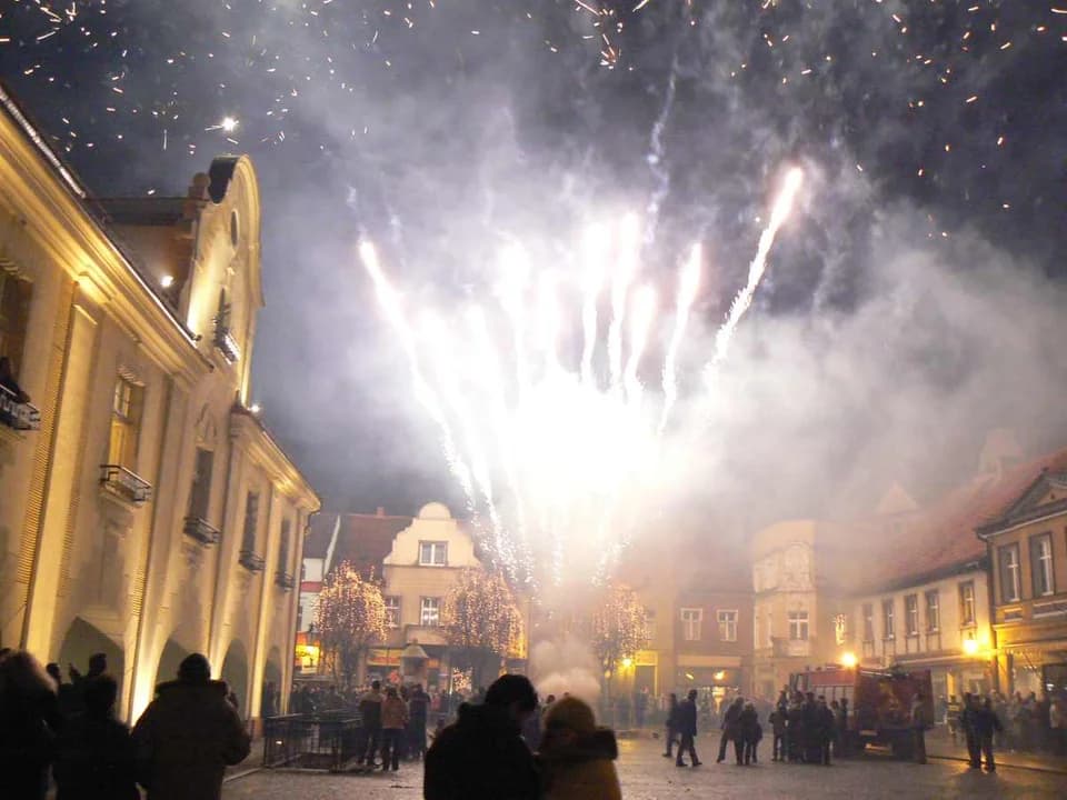 Sylwester w Jarocinie. Jak bawiliśmy się kiedyś? [ZDJĘCIA] [WIDEO] — zdjęcie 2 z 67