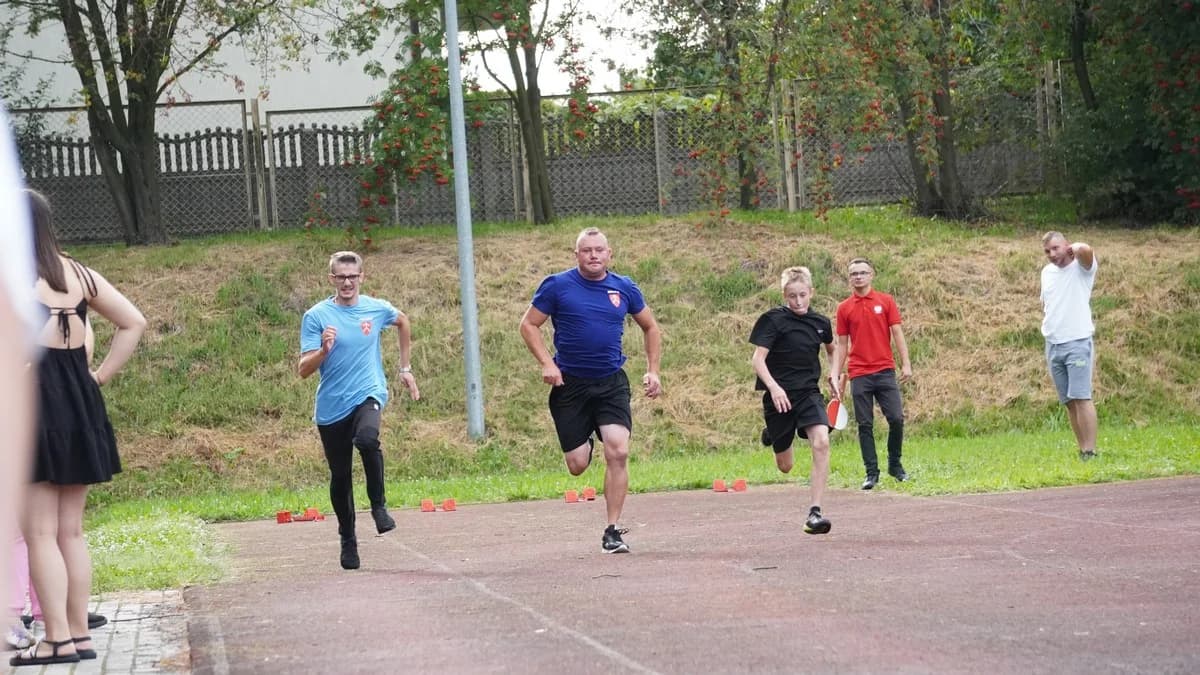 I Kotlińska Olimpiada Lekkoatletyczna "SPARTAKIADA" 2024. Znamy zwycięzców! [DUŻO ZDJĘĆ] — zdjęcie 4 z 265