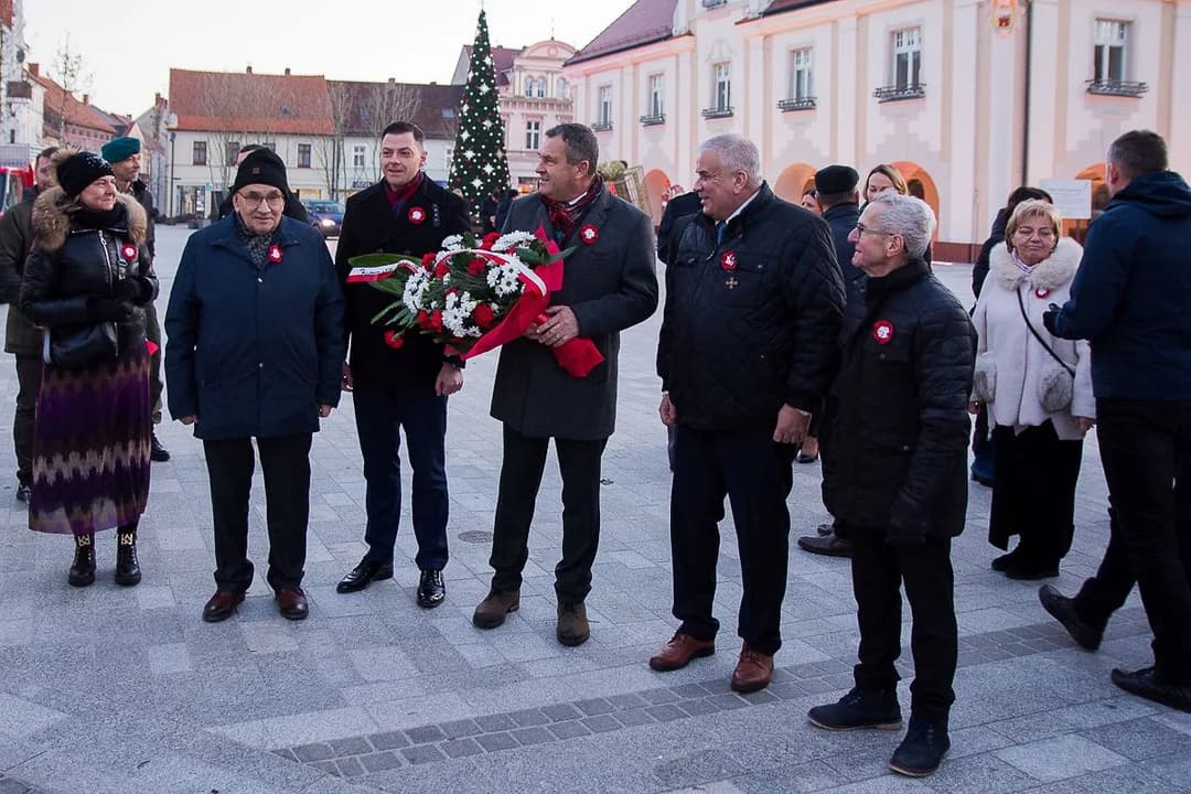 Nagrody burmistrza Jarocina rozdane. Zobacz, kto otrzymał "Taczaka" i nagrody za prace dyplomowe — zdjęcie 3 z 143