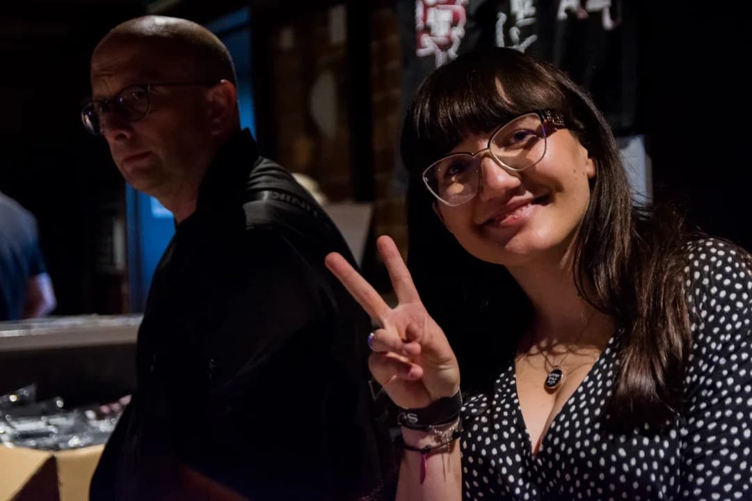 Sztywny Pal Azji zagrał w Jarocińskim Spichlerzu Polskiego Rocka. Muzycy przekazali niezwykły prezent