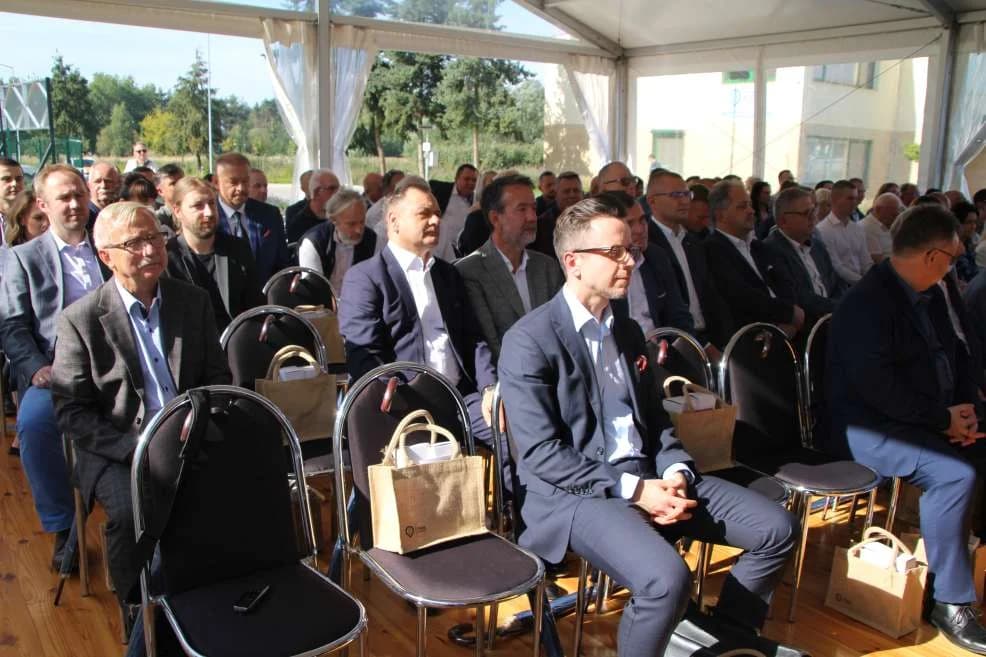Oddanie do uzytku zmodernizowanej oczyszczalni ścieków w Cielczy — zdjęcie 2 z 39