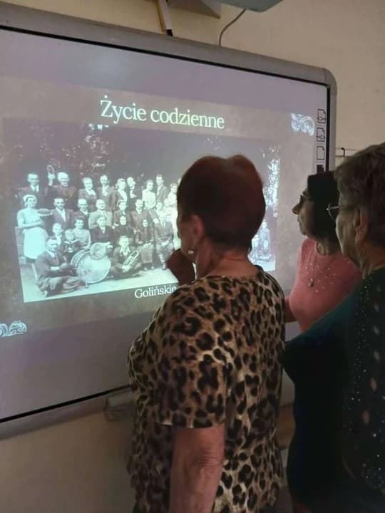 Dzień Babci i Dziadka w Golinie — zdjęcie 6 z 7