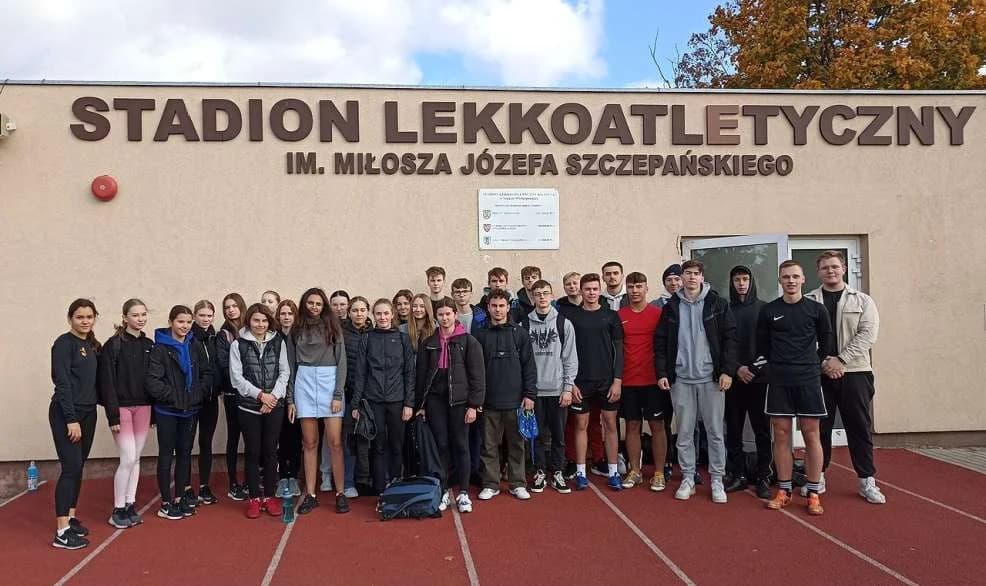 Reprezentanci jarocińskiego liceum z sukcesem wystartowali w Szkolnej Lidze Lekkoatletycznej