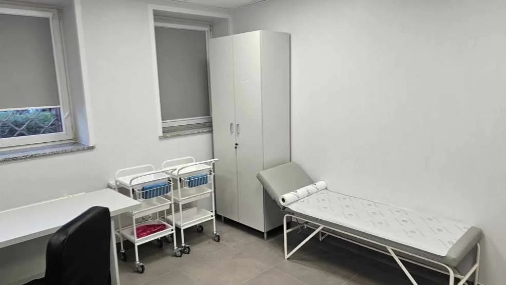 Gabinet lekarza rodzinnego w jarocińskim szpitalu — zdjęcie 3 z 8