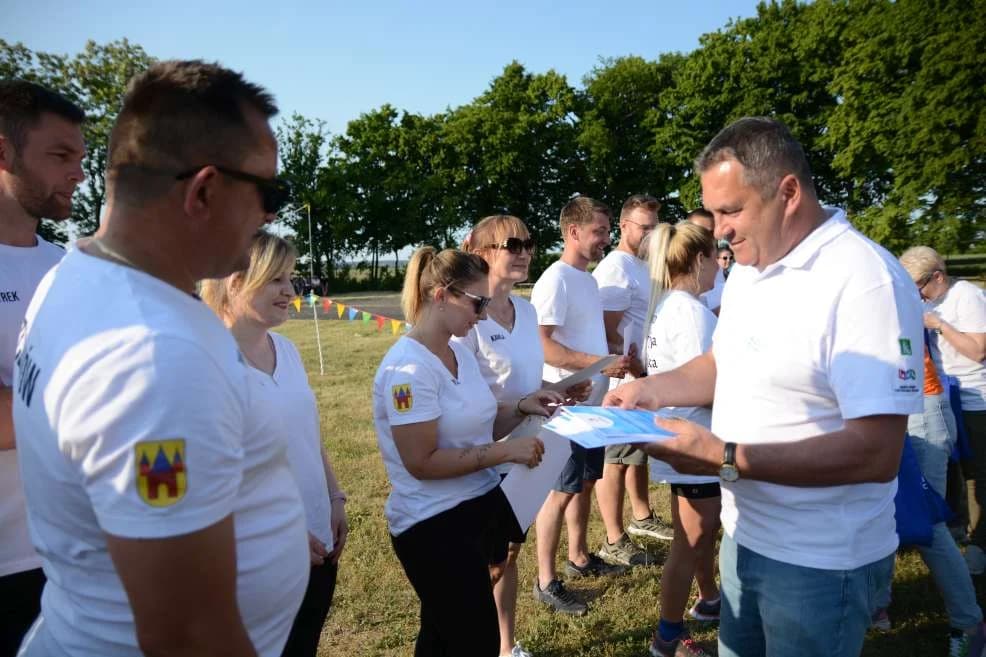 Trwają rozgrywki Turnieju Sołectw gminy Jarocin. W szranki stają kolejne miejscowości [ZDJĘCIA, AKTUALIZACJE]