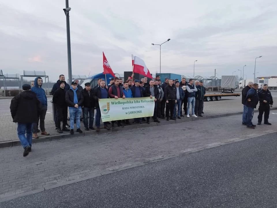 Jarocińscy rolnicy na proteście w Warszawie