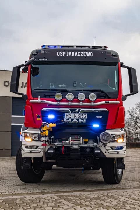 Nowy wóz bojowy dla OSP Jaraczewo [ZDJĘCIA]
