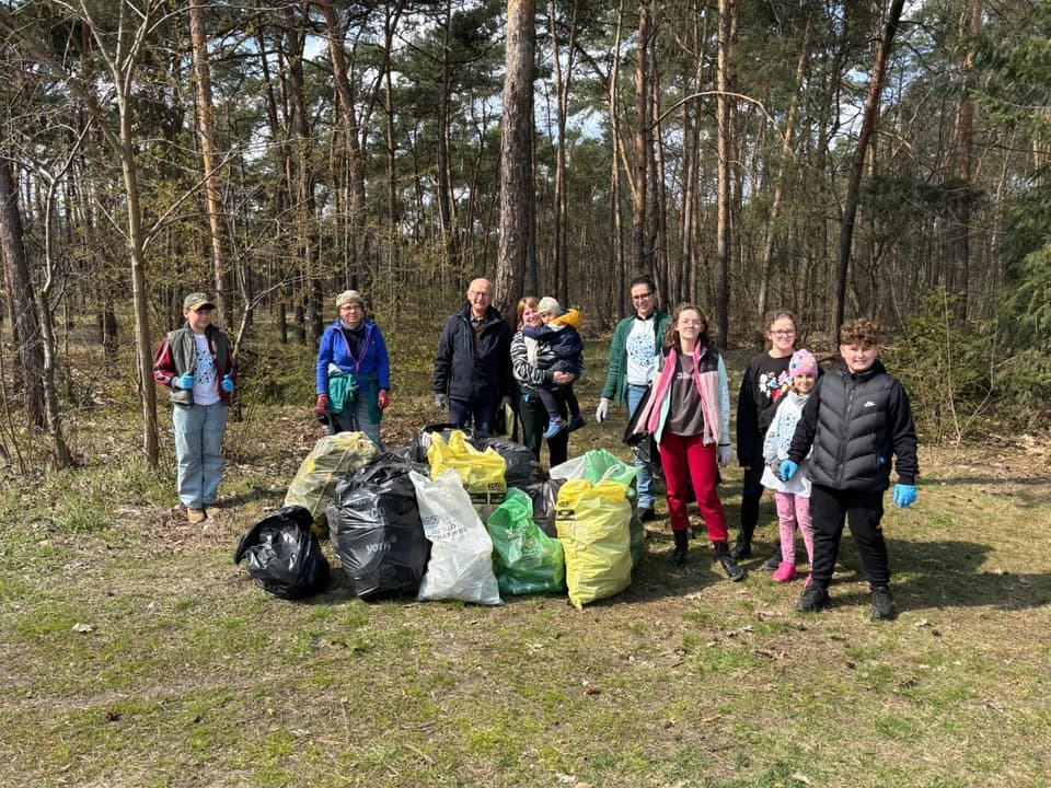 Duża akcja w Nowym Mieście nad Wartą. Mieszkańcy zakasali rękawy — zdjęcie 4 z 13