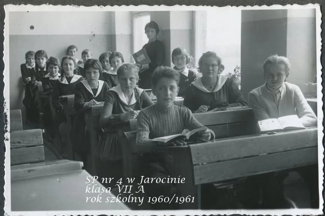 Szkoła Podstawowa nr 4 w Jarocinie w tym tygodniu świętuje 80-lecie. Zaprasza absolwentów i sympatyków [ZDJĘCIA]