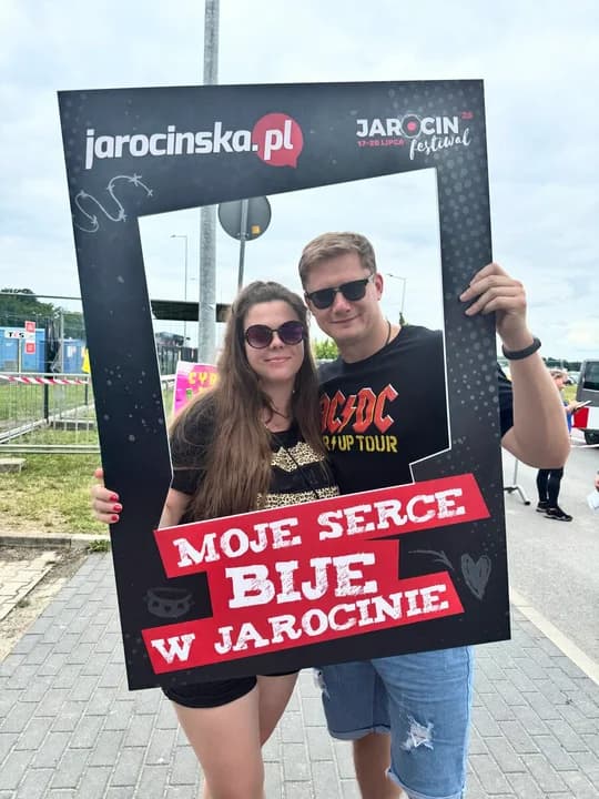 Drugi dzień Jarocin Festiwal 2025 w festiwalowej ramce