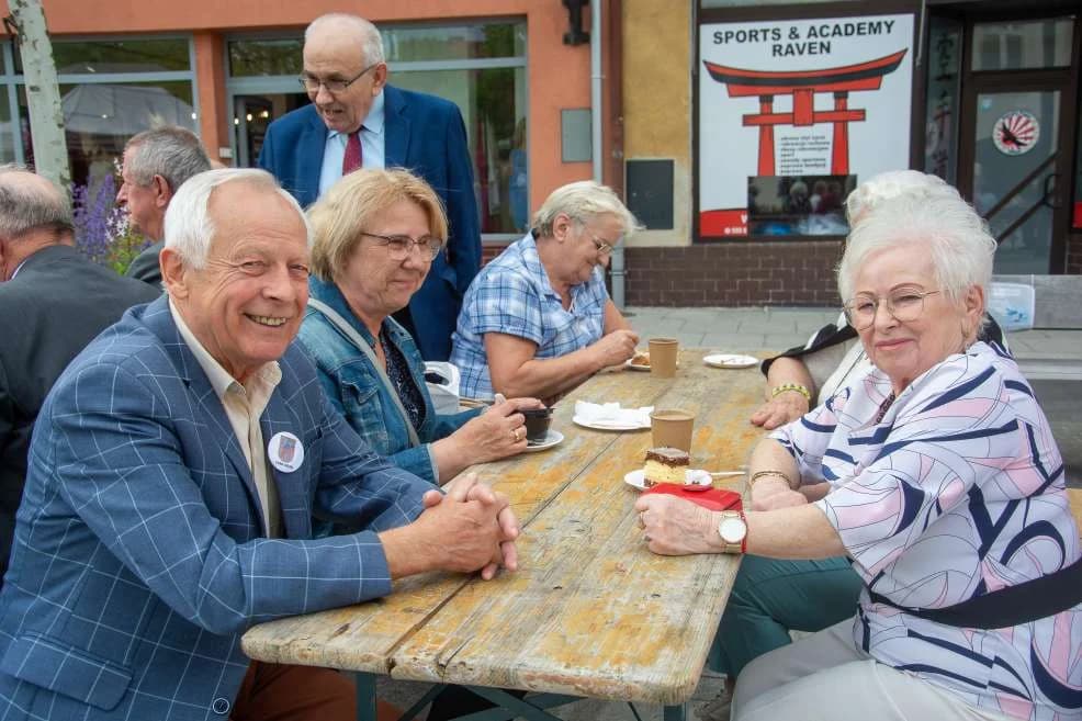 Wielkie święto na rynku - jarociński samorząd obchodzi 35. urodziny. Zobacz, kto był, a kogo zabrakło [ZDJĘCIA]