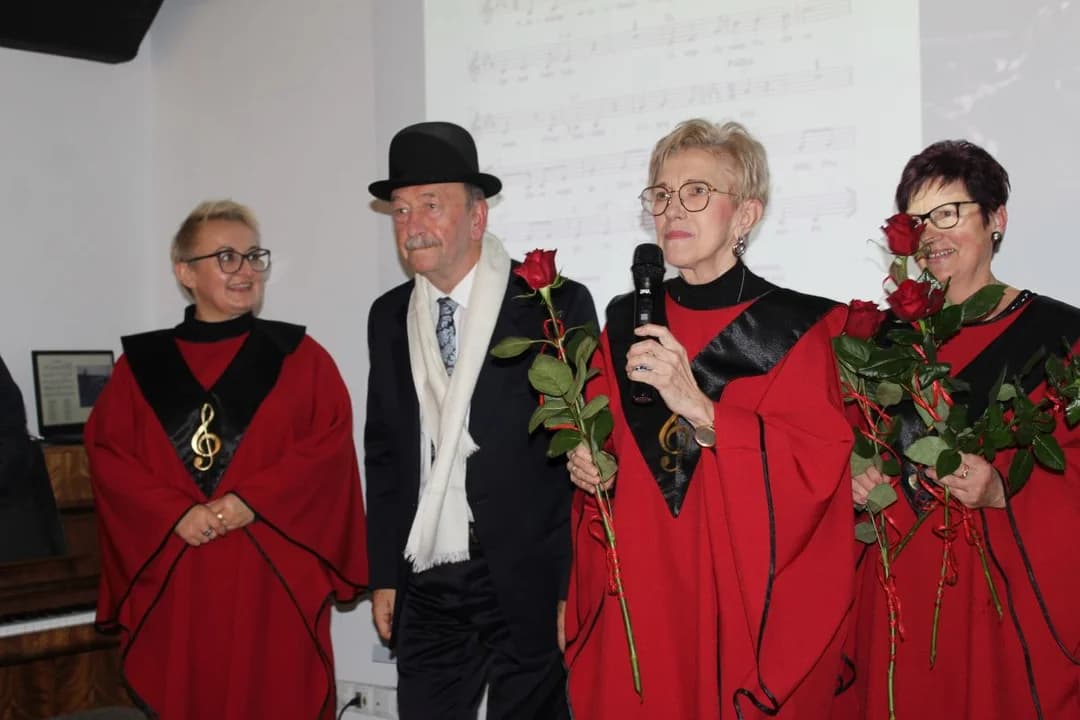 Chór "Barwicki" i Klub "Jarocino" zaprosili jarociniaków do wspólnego śpiewu  [ZDJĘCIA, WIDEO]