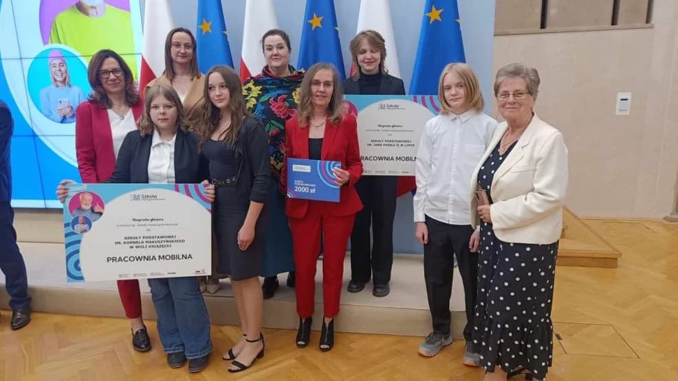 Uczniowie z Woli Książęcej na gali projektu Szkoła Międzypokoleniowa w kancelarii premiera