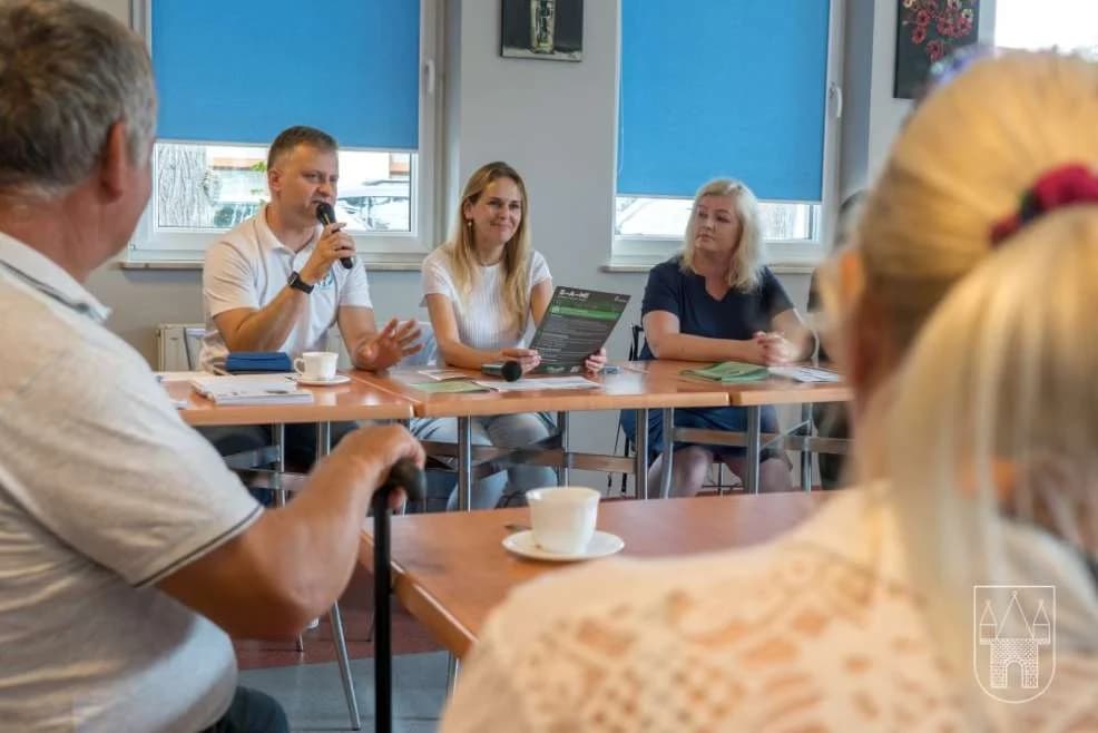 O wsparciu dla osób z niepełnosprawnościami rozmawiano w Centrum Usług Społecznych w Jarocinie [ZDJĘCIE]
