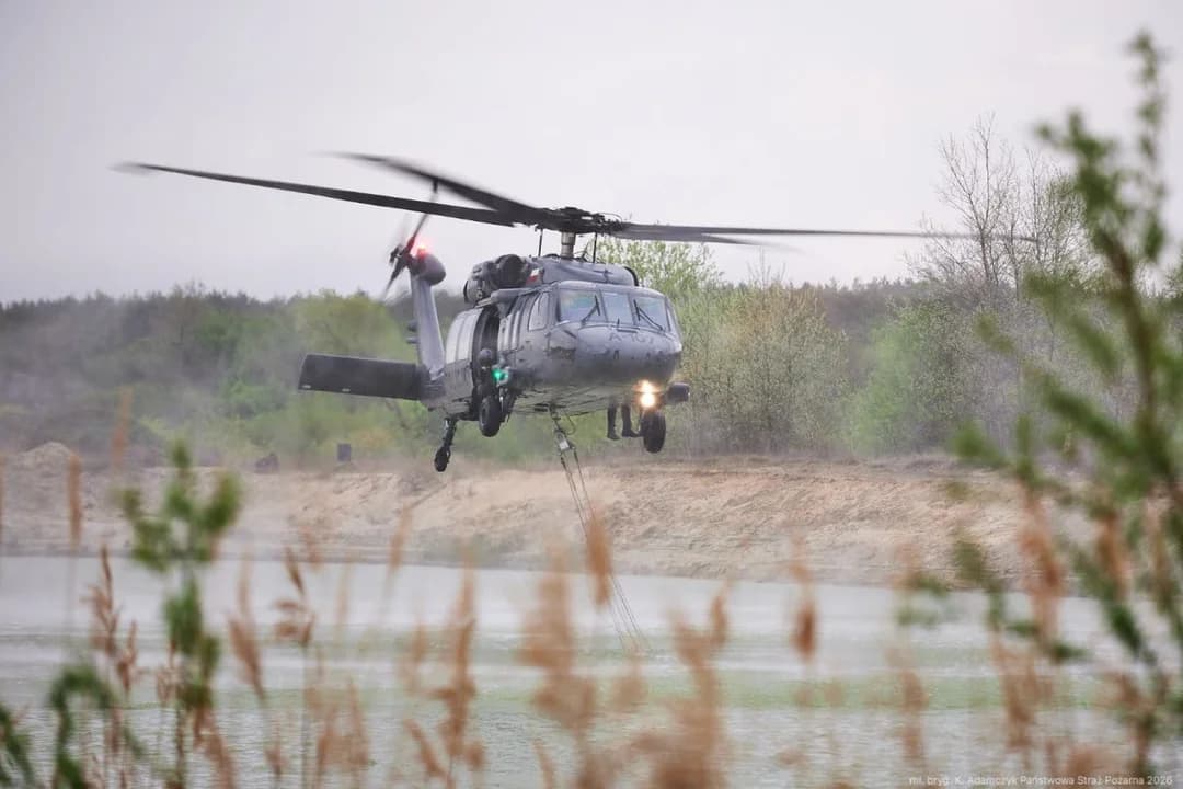 Strażacy z Wielkopolski gaszą ogromy pożar lasu na Lubelszczyźnie