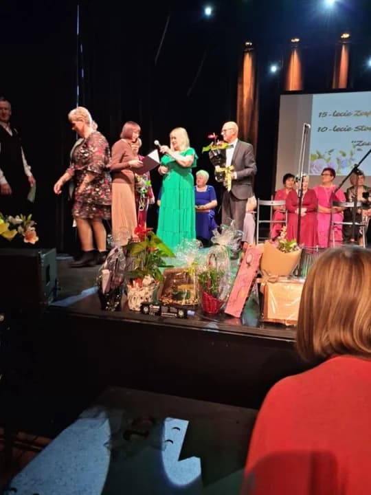 Podwójny jubileusz - „Zawsze Młodzi” świętowali w JOK-u [ZDJĘCIA, SONDA] — zdjęcie 5 z 5