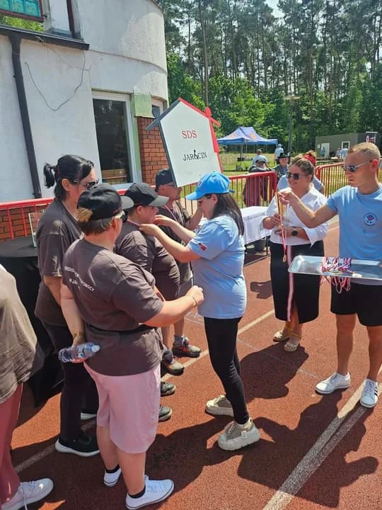 Radość, rywalizacja i integracja. Wyjątkowa olimpiada zgromadziła 11 ośrodków — zdjęcie 4 z 18