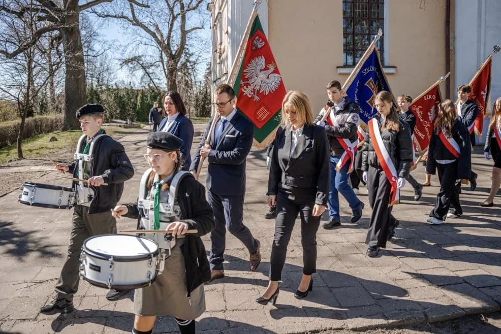 Szkole Podstawowej w Jaraczewie nadano imię Bohaterów Armii „Poznań”