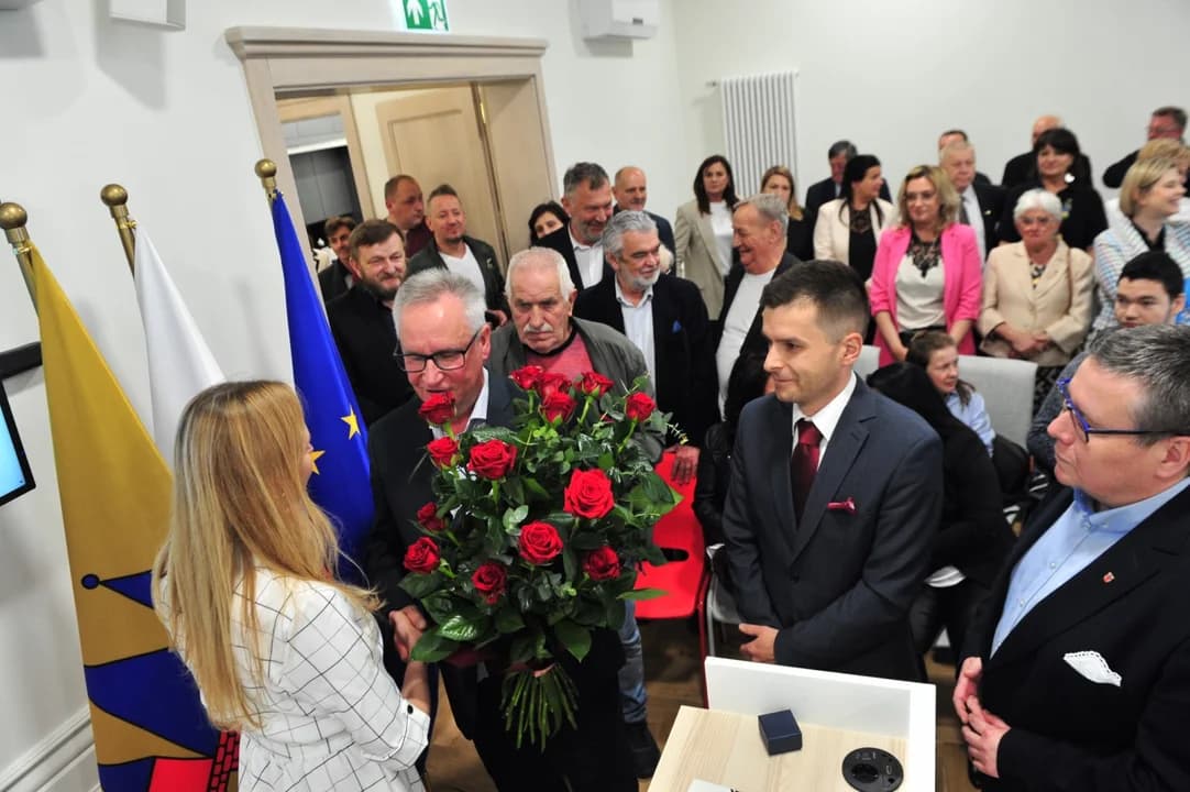Było dwóch kandydatów na sekretarza gminy Jarocin. Komisja konkursowa postawiła na Roberta Kaźmierczaka