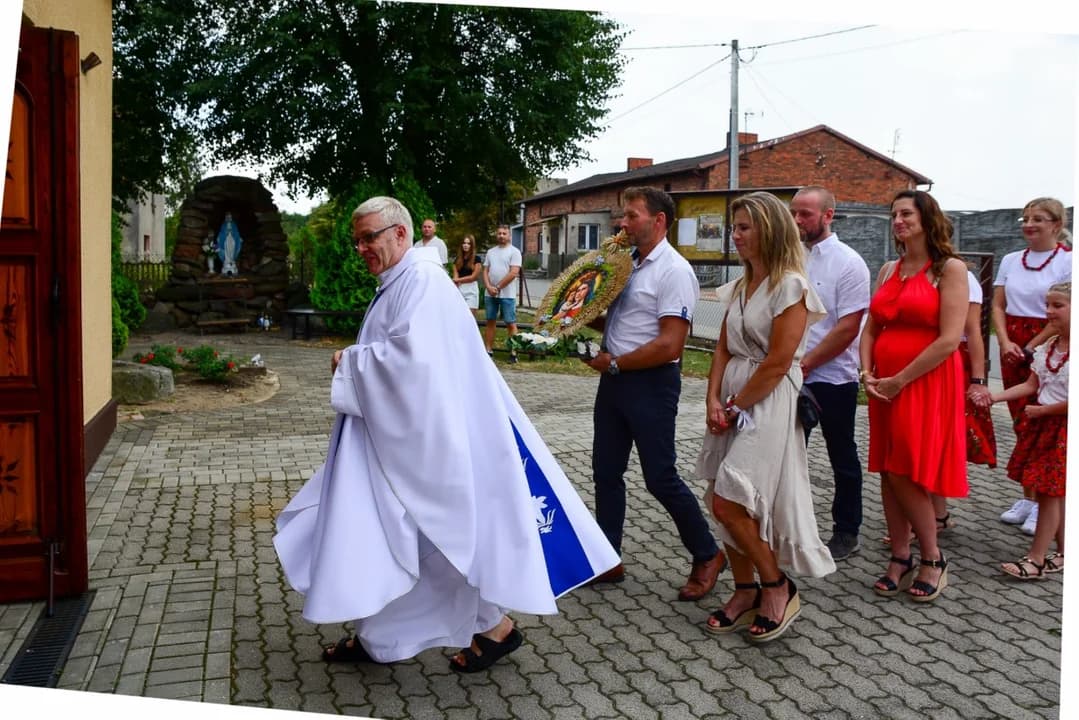 Dożynki w Lubini Małej — zdjęcie 6 z 100