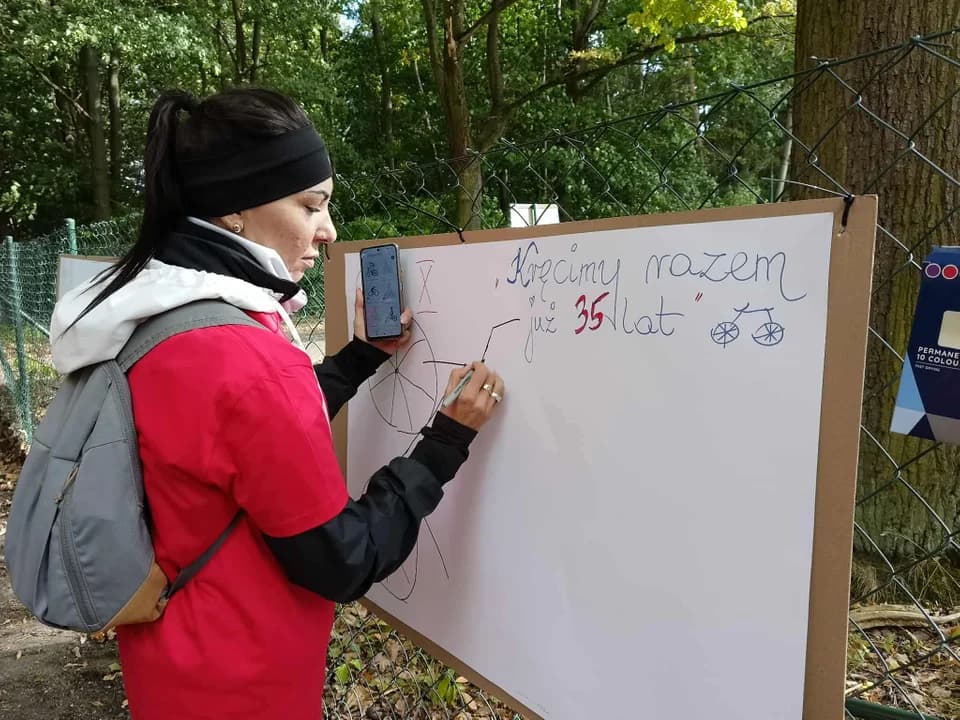 35 km na 35-lecie. Wyjątkowe urodziny „Gazety Jarocińskiej”. Niedzielne podchody z RoweLOVE Jarocin [ZDJĘCIA]