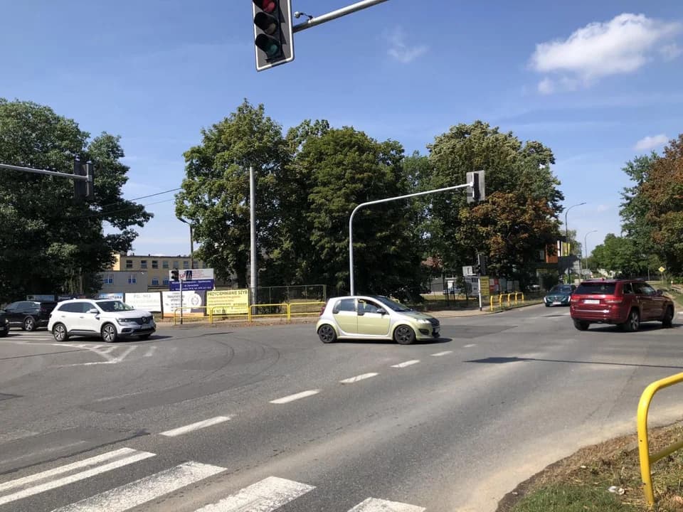 Budowa ronda na skrzyżowaniu DK 15 i 12 w Jarocinie