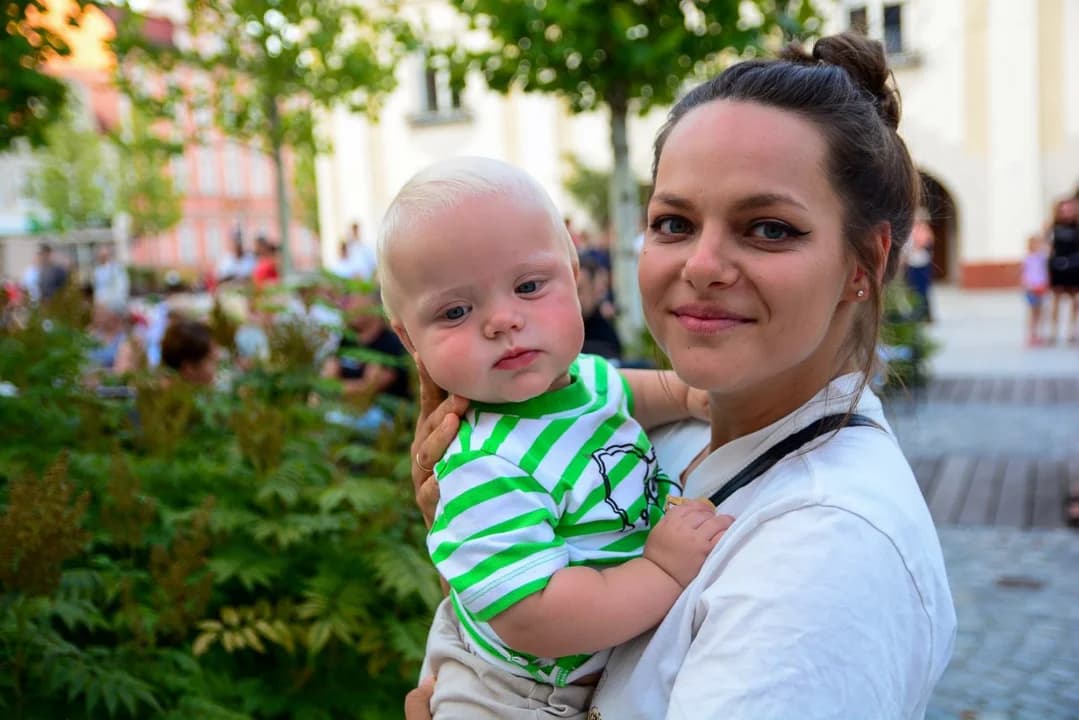 Letnie Brzmienia Jarocina. Marta Mąka i zespół Senders stworzyli wyjątkowe widowisko [ZDJĘCIA]