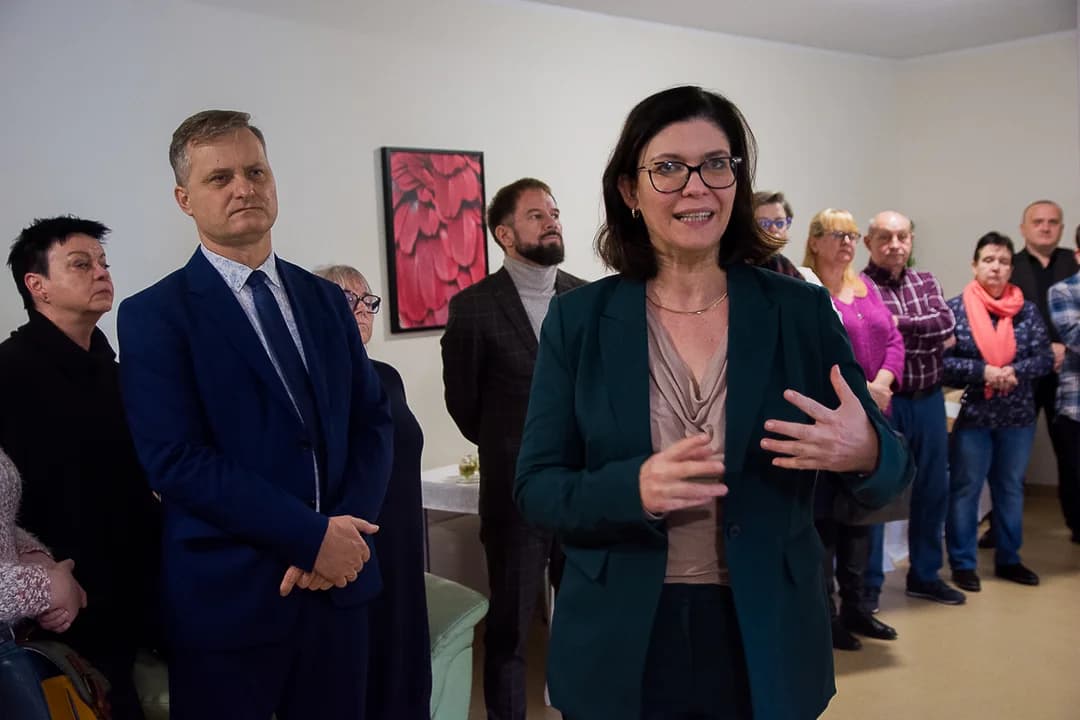 W Jarocinie otwarto mieszkanie wspomagane dla osób ze spektrum autyzmu — zdjęcie 3 z 21