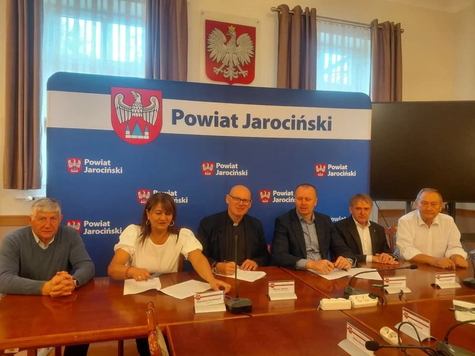 Kolejne dofinansowanie dla parafii. Proboszcz podpisał umowę. Już wiadomo, na co są te pieniądze