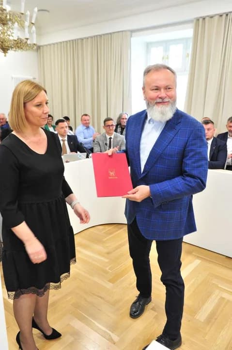 Jarocińscy radni przekazują swoje diety na cele społeczne — zdjęcie 6 z 9