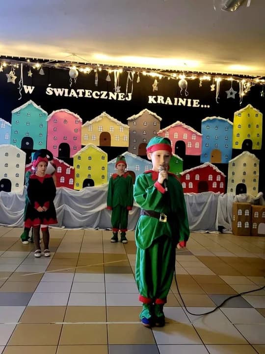 Kiermasz świąteczny w SP Woli Książęcej