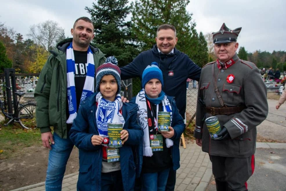 Uroczystości Wszystkich Świętych w Jarocinie — zdjęcie 2 z 80