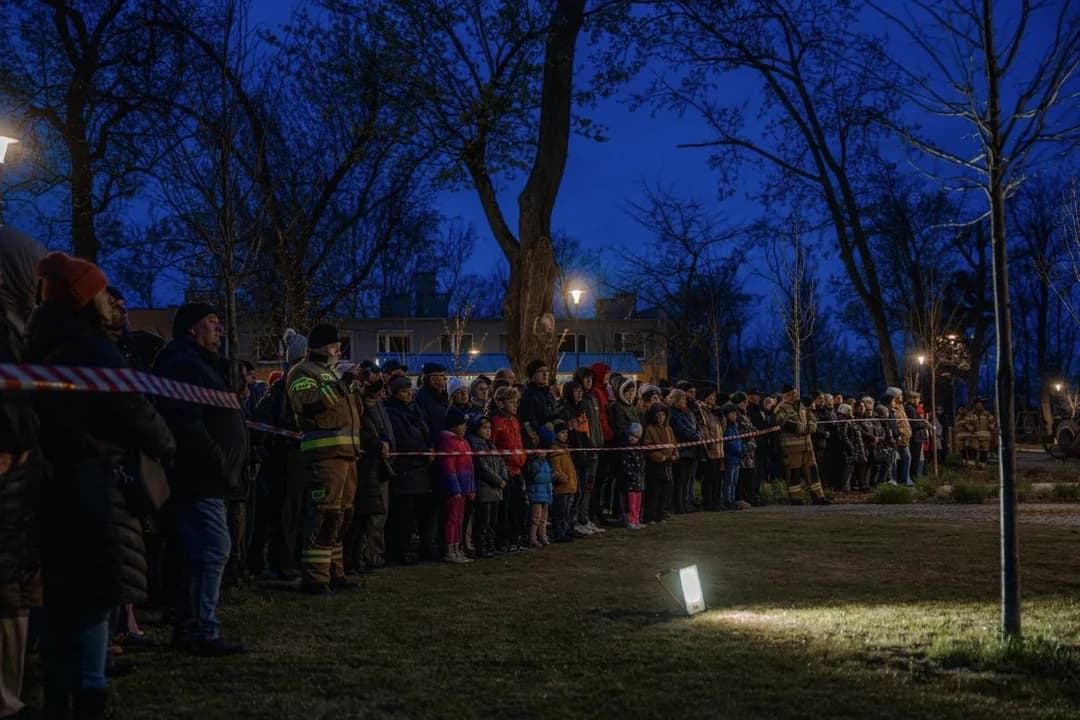 Pierwsze misterium w Jaraczewie. Burmistrz pomagał dźwigać krzyż Jezusowi [ZDJĘCIA] — zdjęcie 6 z 48