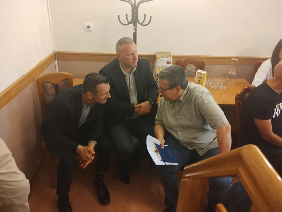 Debata o sytuacji jarocińskiego szpitala na specjalnym posiedzeniu powiatowej komisji zdrowia