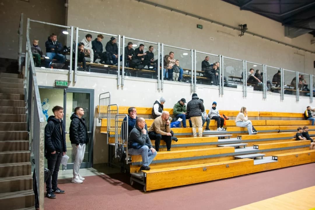 Pierwsza kolejka Jarocińskiej Ligi Halowej Piłki Nożnej