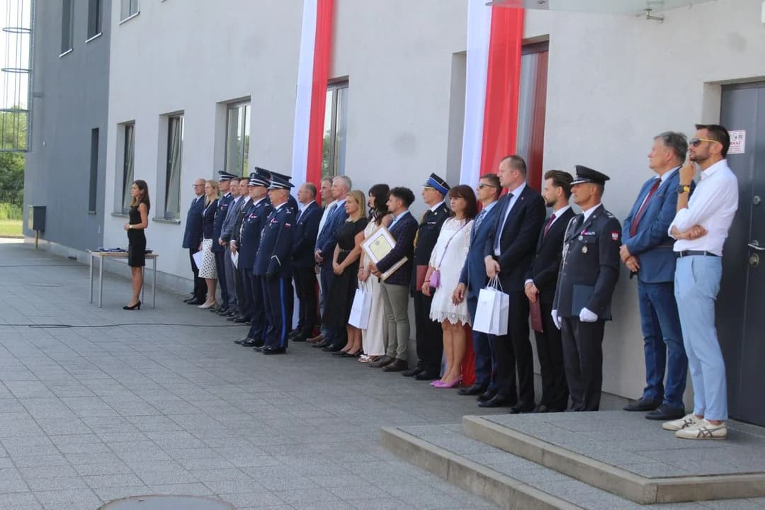 Święto Policji w Jarocinie. Policjanci odebrali awanse, padła ważna zapowiedź na 2027 rok