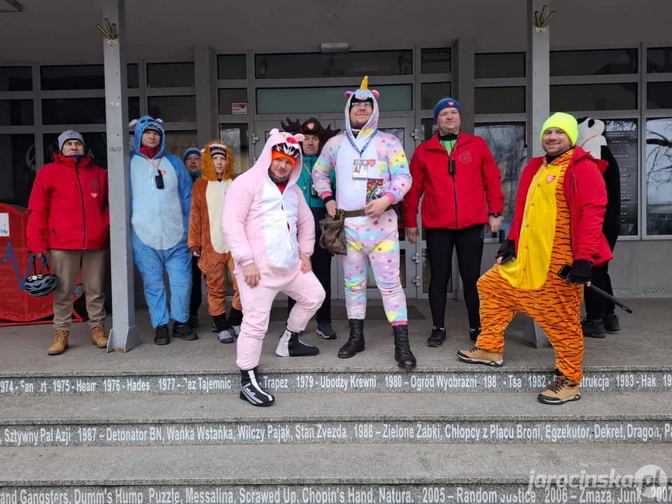 Ekipa organizatorów rajdu rowerowego "RoweLOWY rajd WOŚPowy".